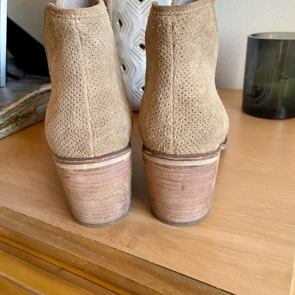 Nordstrom Brass Plum Bootie - Picture 3 of 5